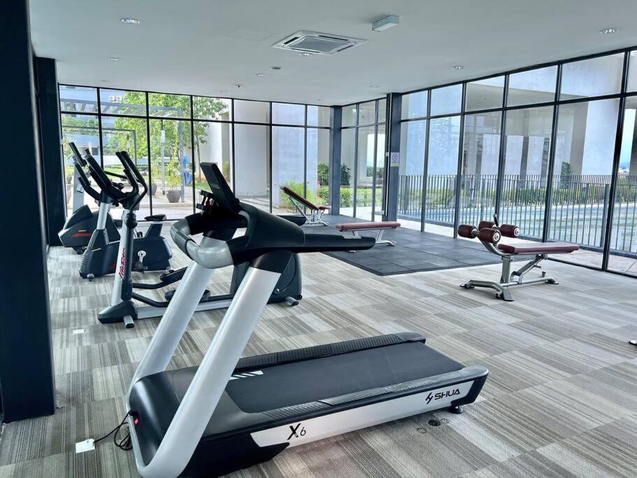 D 1-5Pax Cozy Home Trefoil Setia Alam 3Bed Wifi &Tv Shah Alam Setia City Mall Kültér fotó